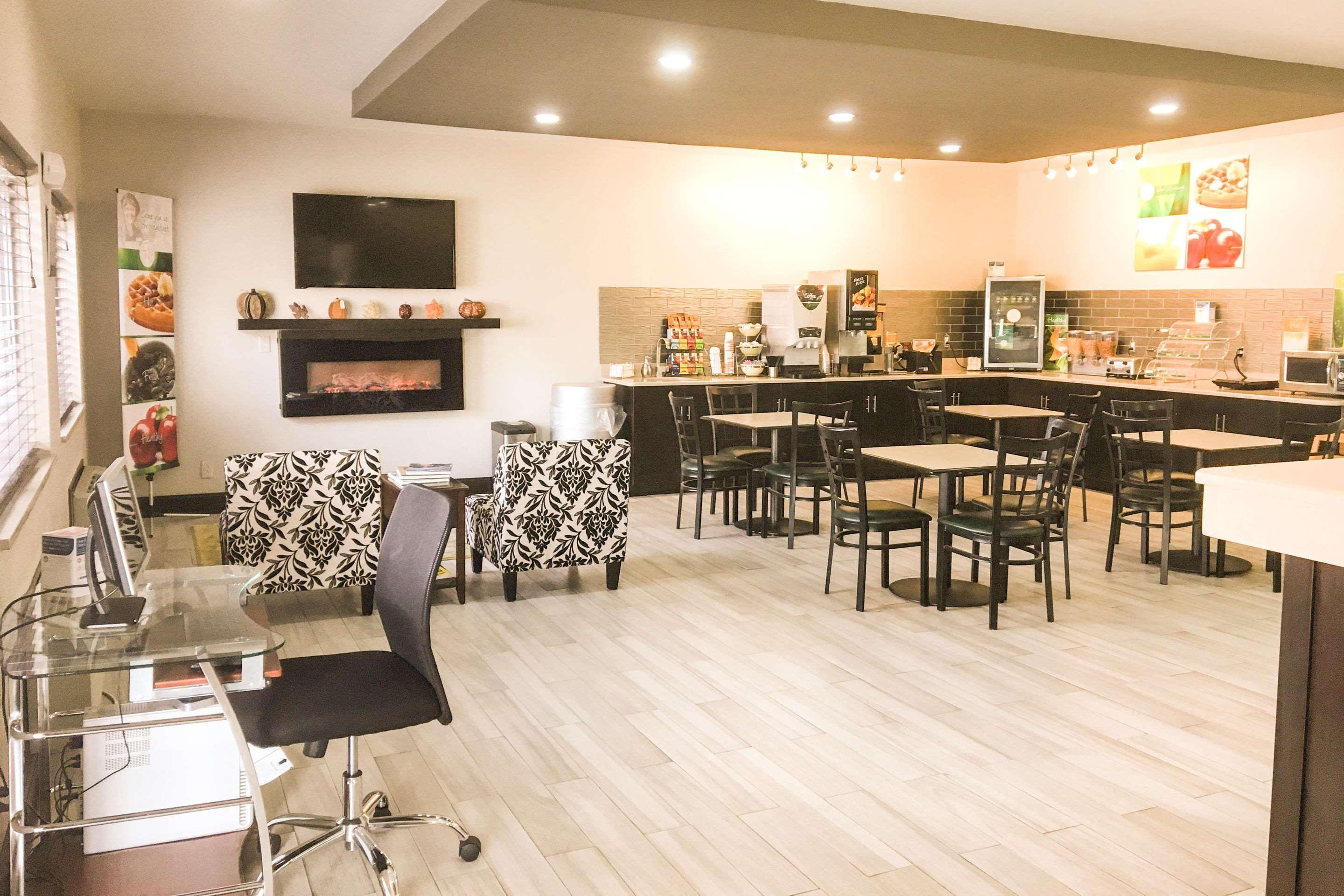 Quality Inn & Suites Lincoln Near I-55 Luaran gambar