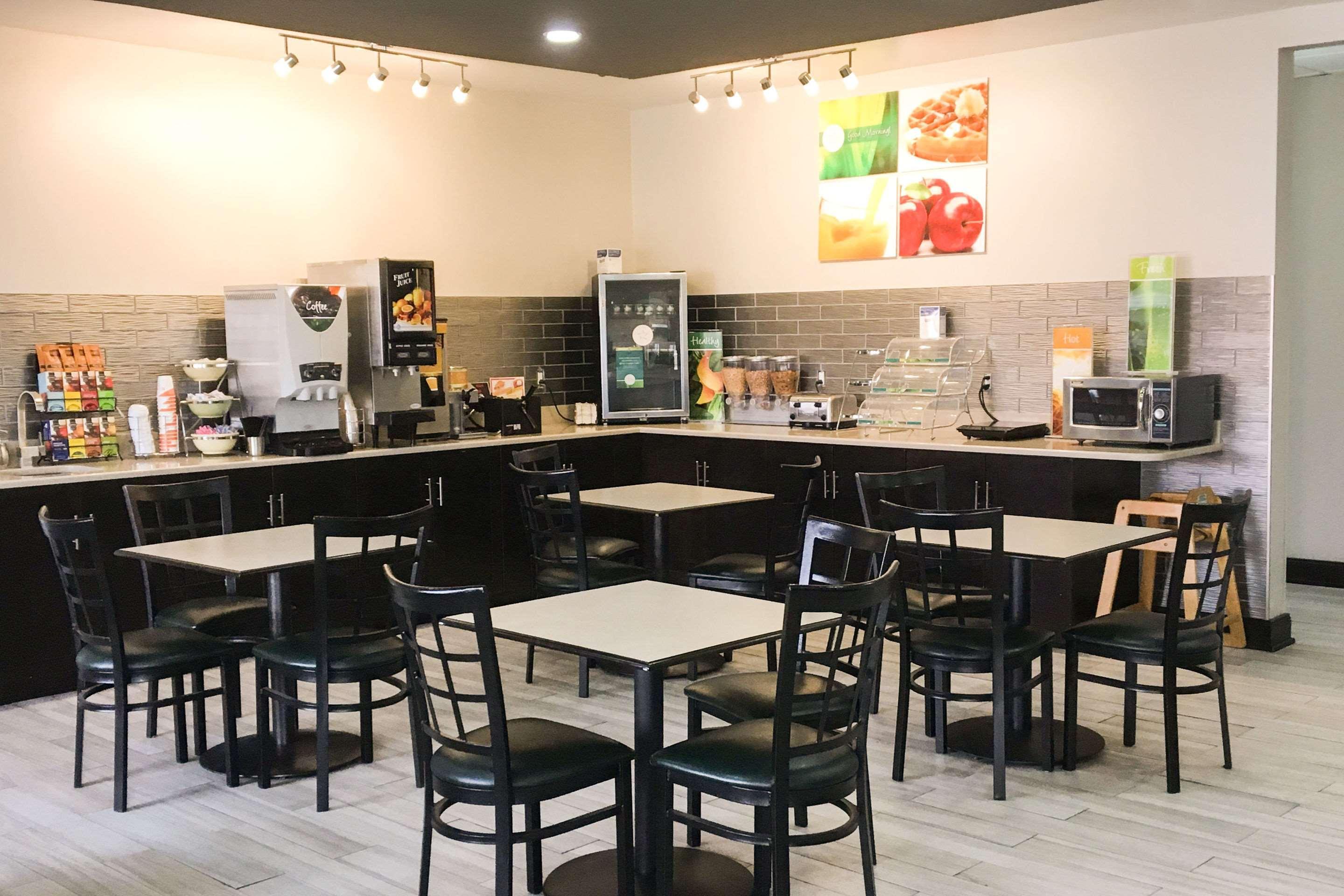 Quality Inn & Suites Lincoln Near I-55 Luaran gambar
